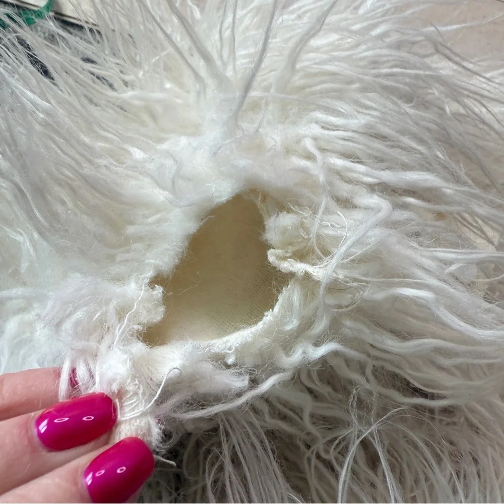Pottery Barn Fluffy Cream Faux Fur Pillow Cover